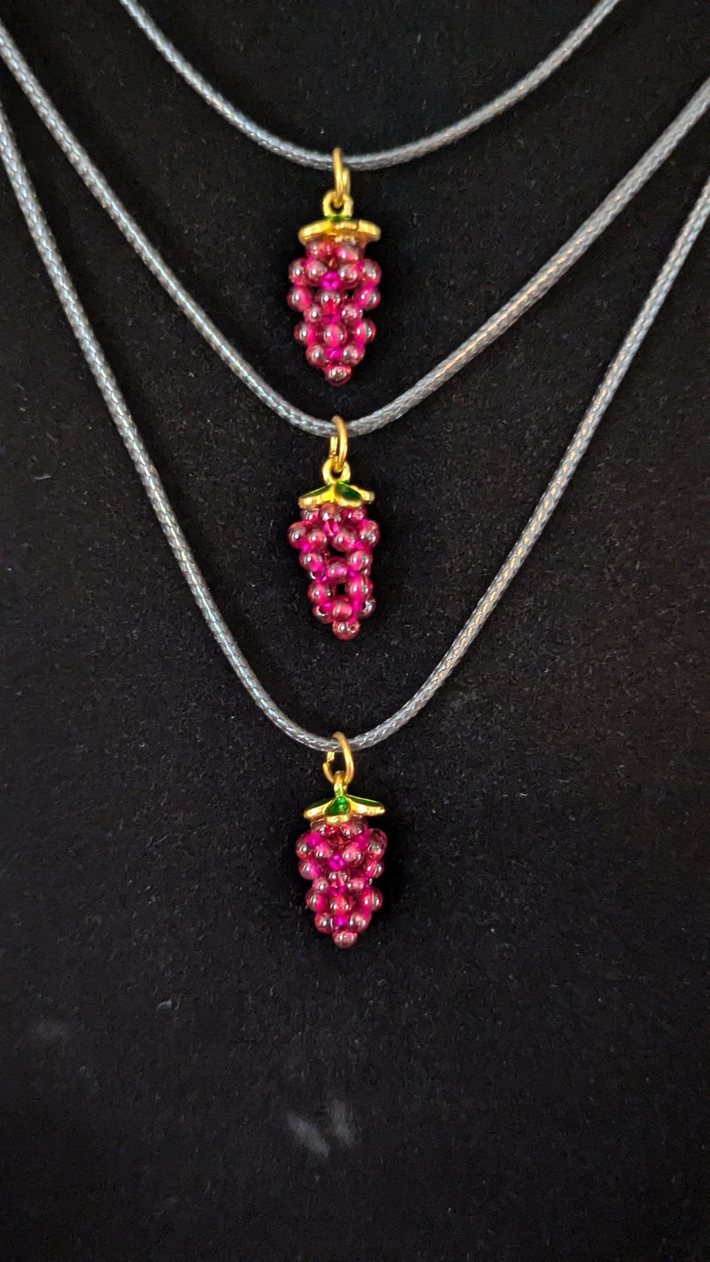 Berry (Garnet) - COMMITMENT, LOVE, MOTIVATION