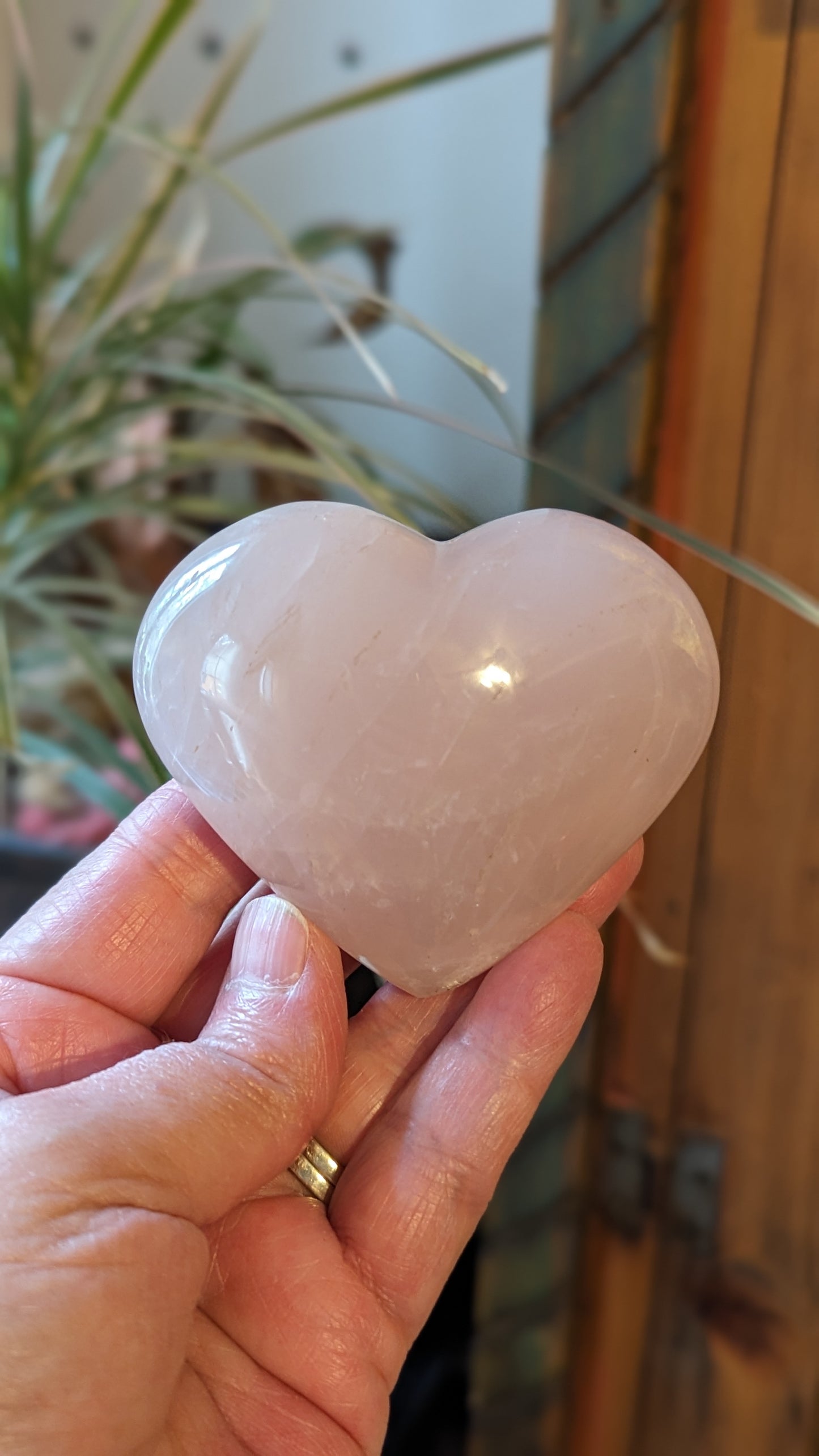 Rose Quartz Heart - LOVE, PROTECTION, FORGIVENESS