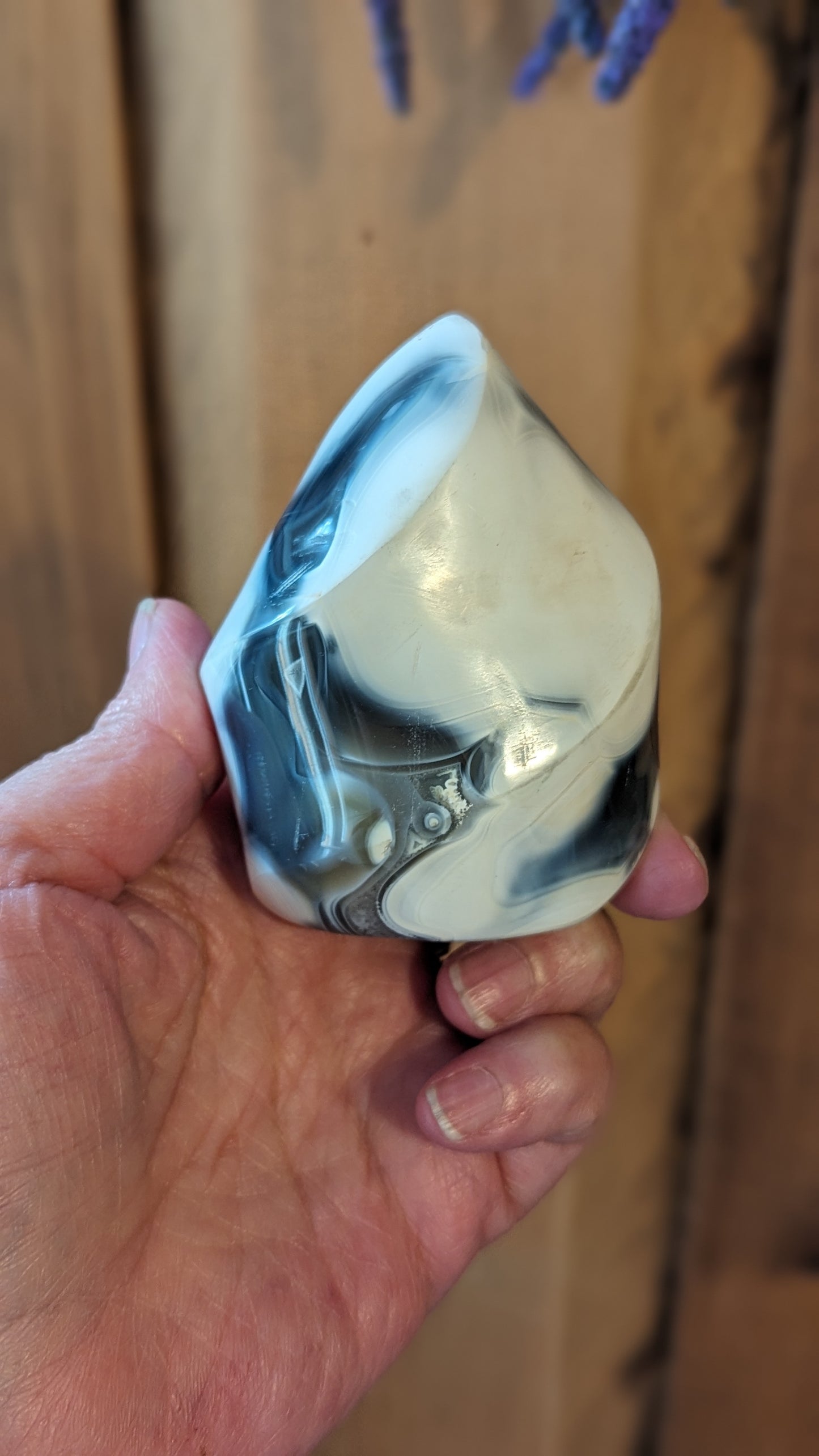 Orca Agate Flame - TRUTH, GROUNDING, COMMUNICATION