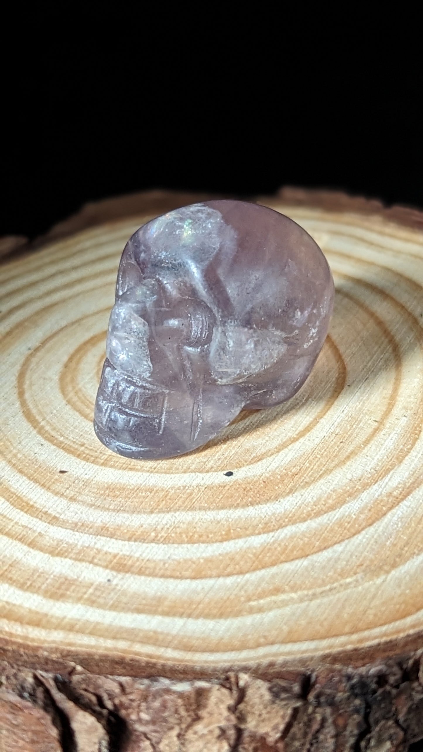 Skull Mini (Purple Fluorite) - INTUITION, PROTECTION, FOCUS