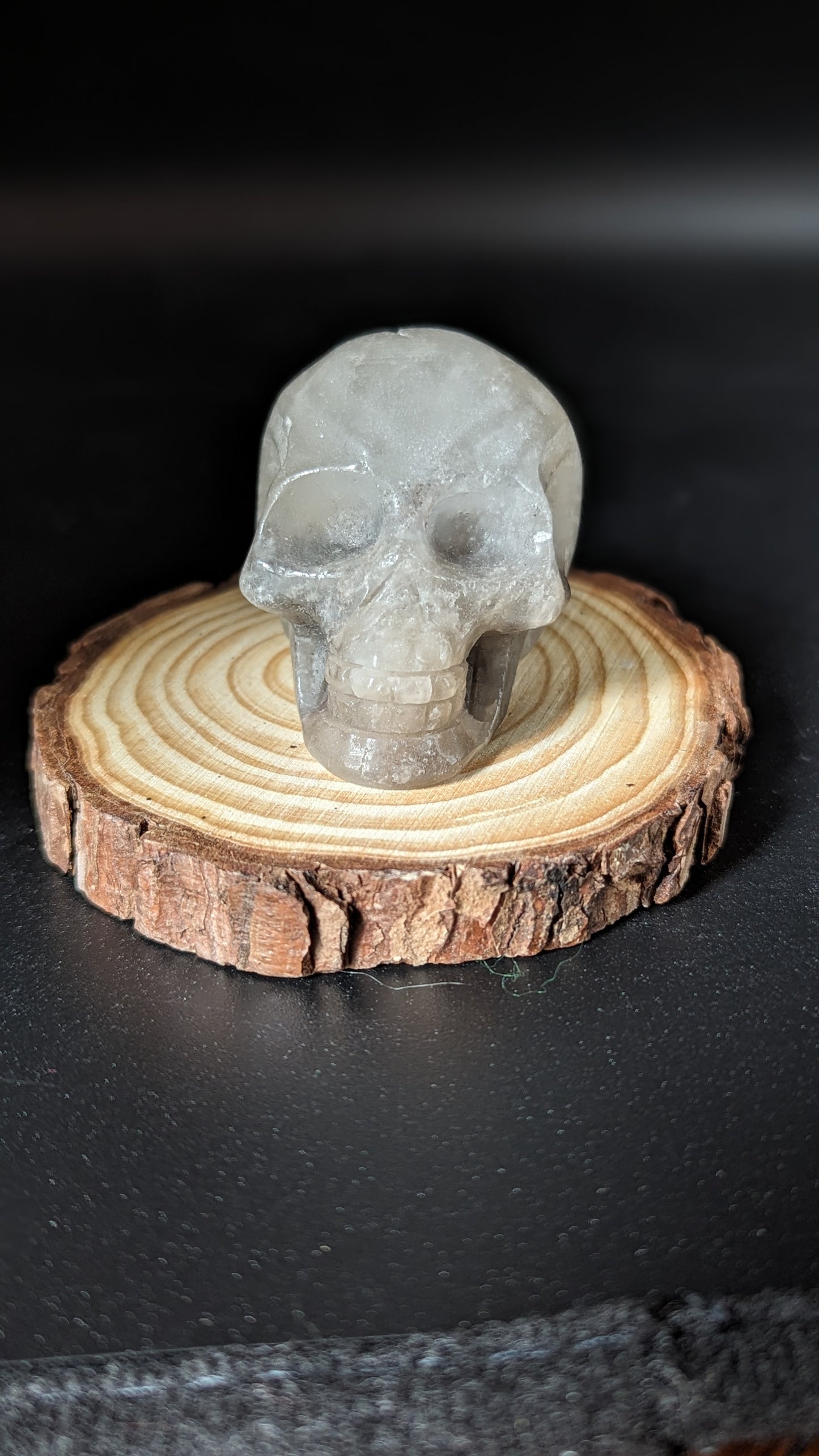 Skull (Agate) - COURAGE, STRENGTH, PROTECTION