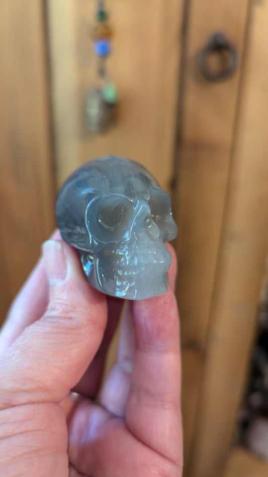 Skull (Agate) - COURAGE, STRENGTH, PROTECTION