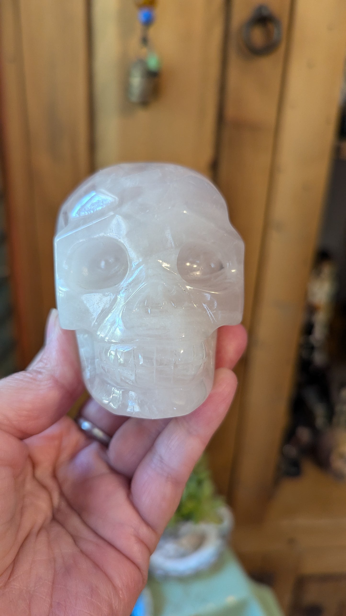 Skull (Rose Quartz) - EMPOWERMENT, CONFIDENCE, HARMONY