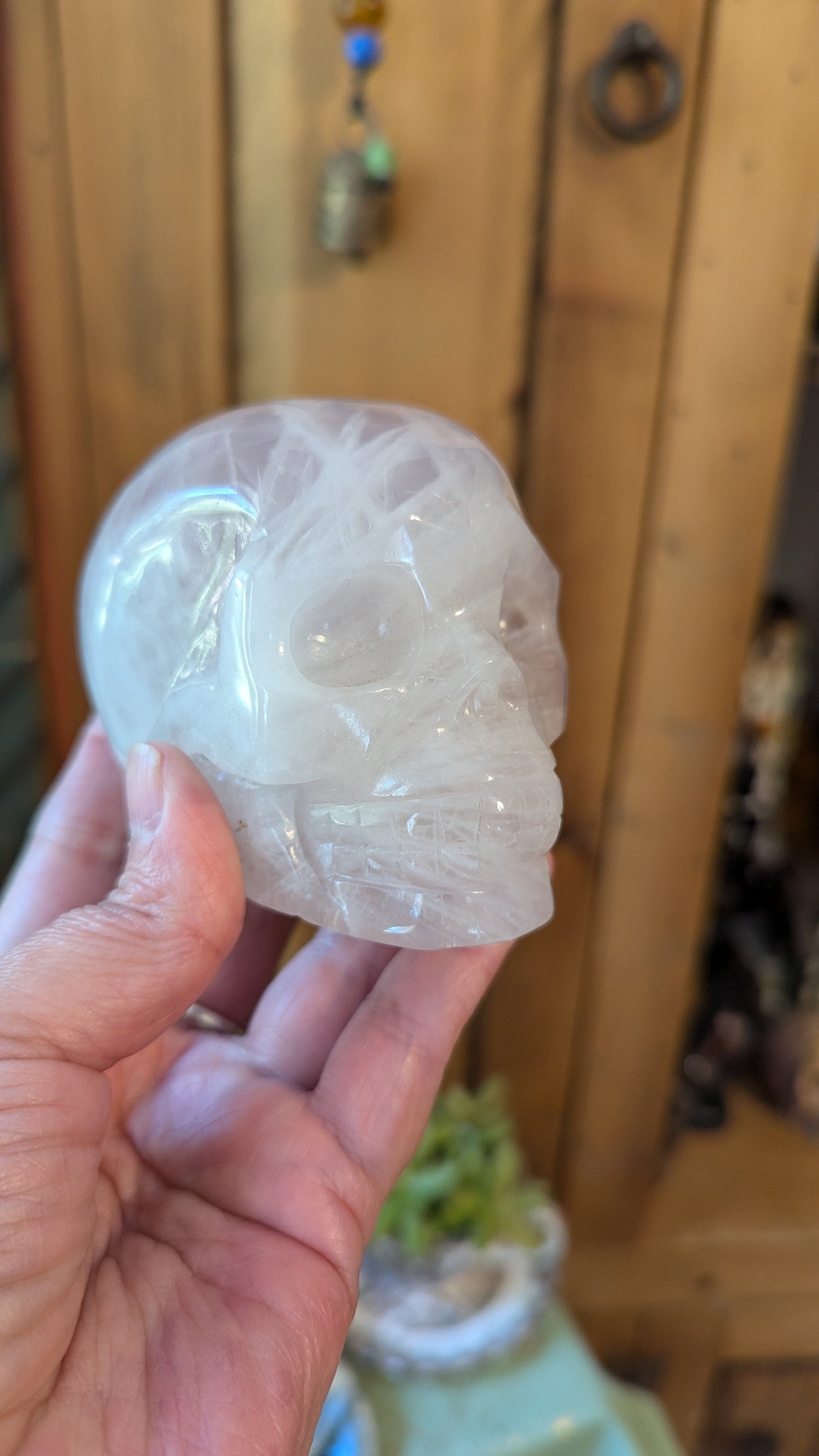 Skull (Rose Quartz) - EMPOWERMENT, CONFIDENCE, HARMONY