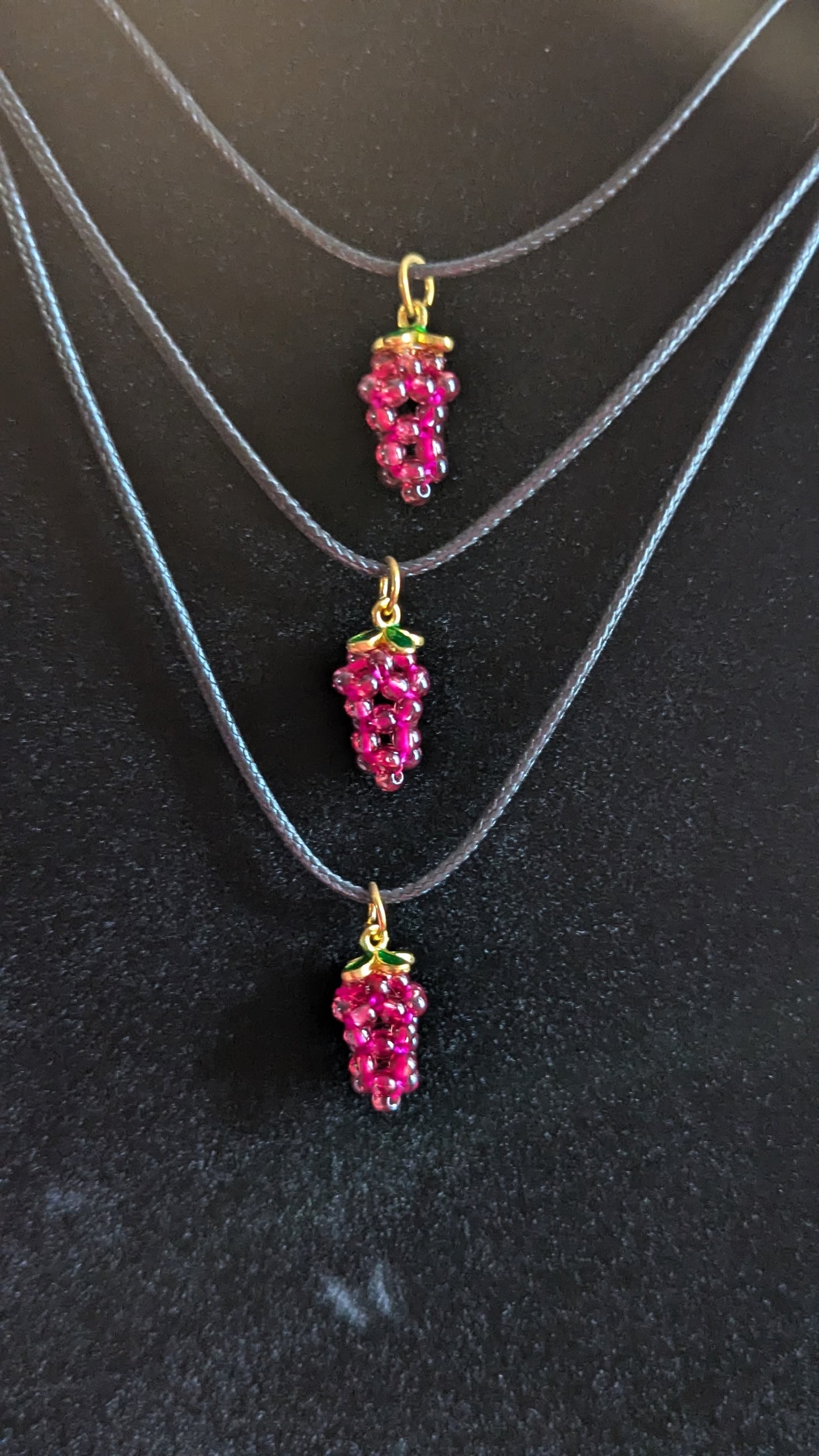 Berry (Garnet) - COMMITMENT, LOVE, MOTIVATION